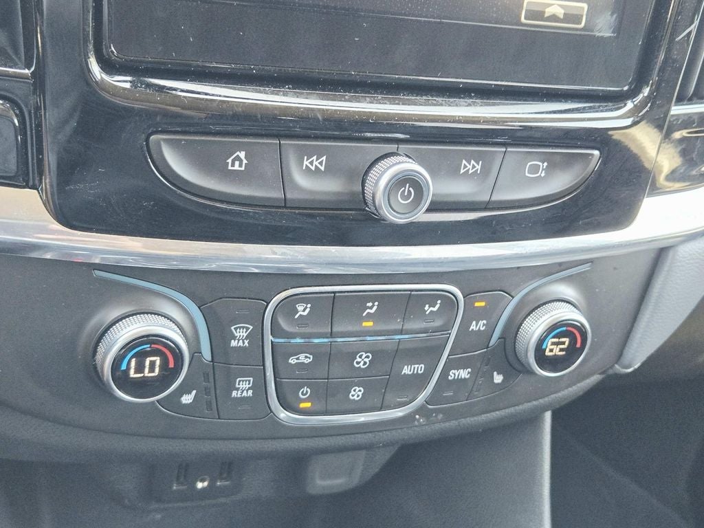 2018 Chevrolet Traverse LT Cloth w/1LT