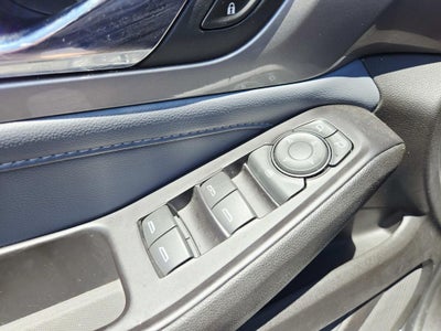 2018 Chevrolet Traverse LT Cloth w/1LT