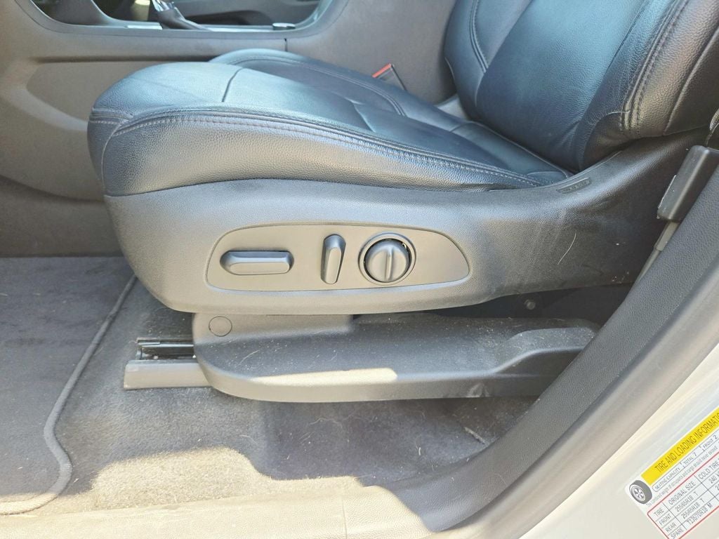 2018 Chevrolet Traverse LT Cloth w/1LT