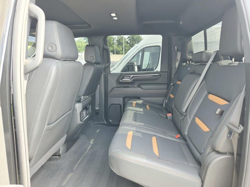 2025 GMC Sierra 2500HD AT4