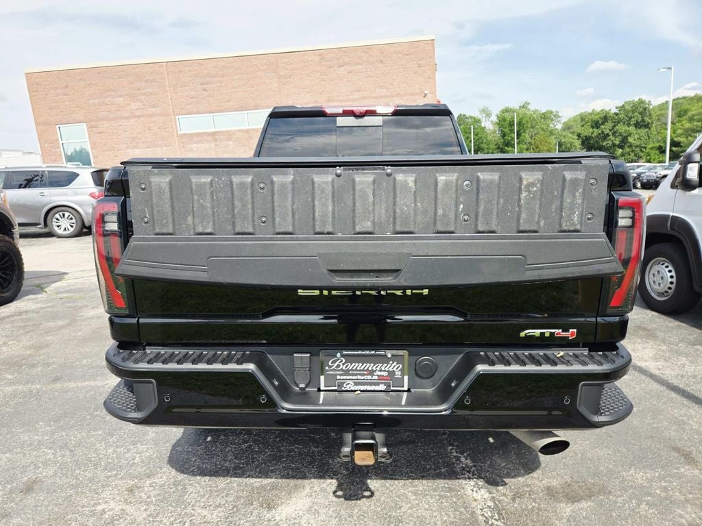 2025 GMC Sierra 2500HD AT4