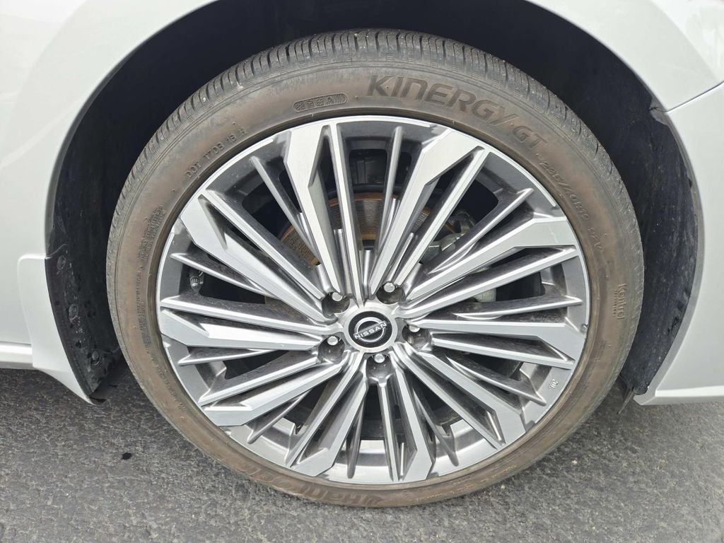 2023 Nissan Altima 2.5 SL