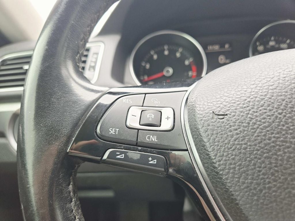 2018 Volkswagen Passat 2.0T S