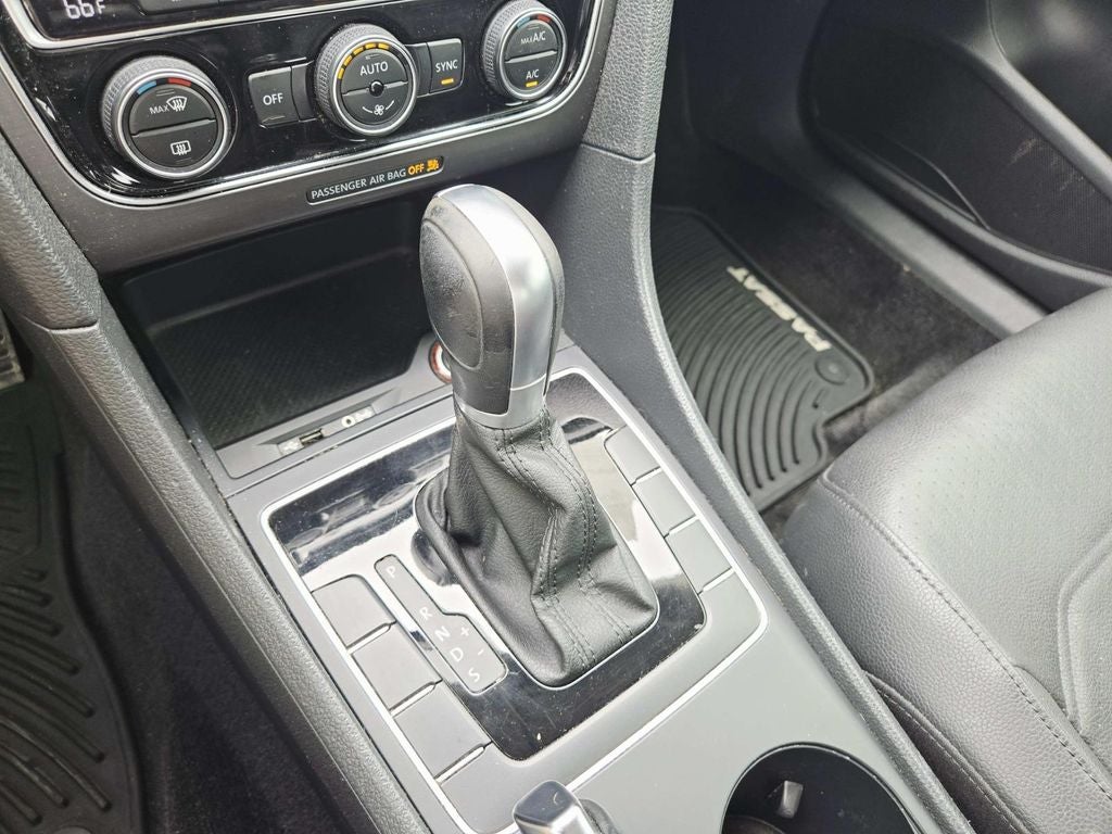 2018 Volkswagen Passat 2.0T S