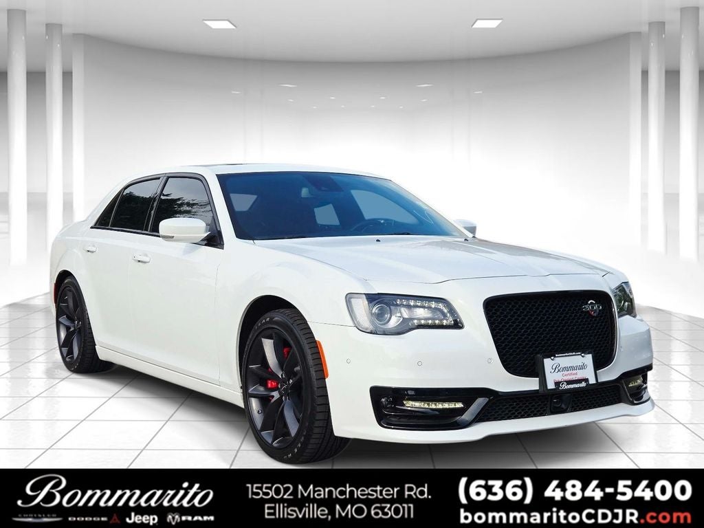 2023 Chrysler 300 C