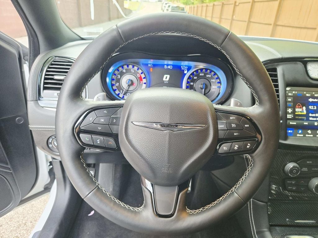 2023 Chrysler 300 C