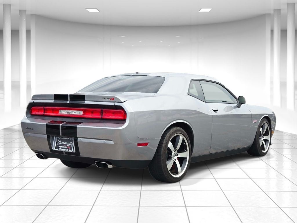 2014 Dodge Challenger SRT8