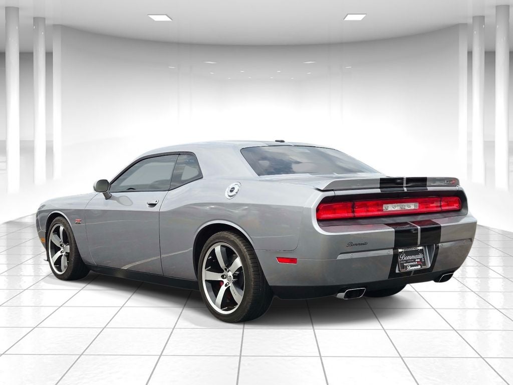 2014 Dodge Challenger SRT8
