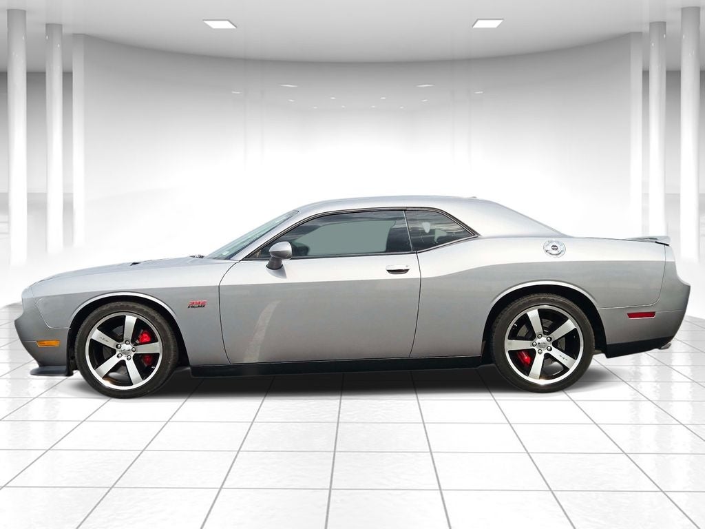 2014 Dodge Challenger SRT8