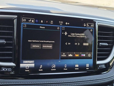 2026 Chrysler Pacifica Select