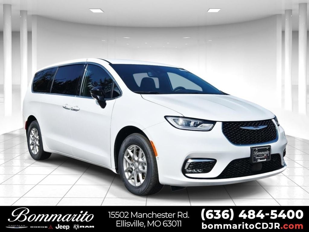 2026 Chrysler Pacifica Select