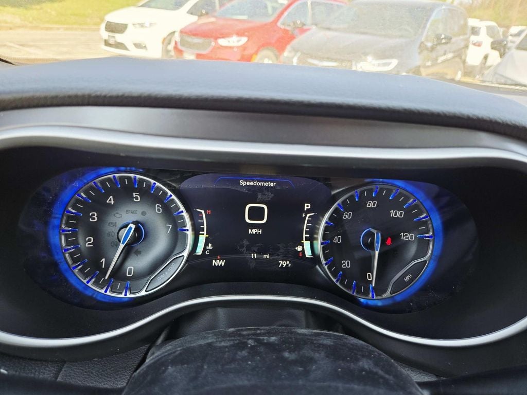 2026 Chrysler Pacifica Select