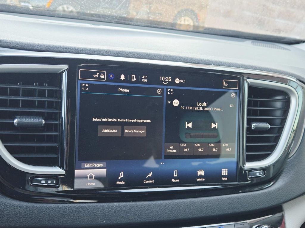 2024 Chrysler Pacifica Touring L