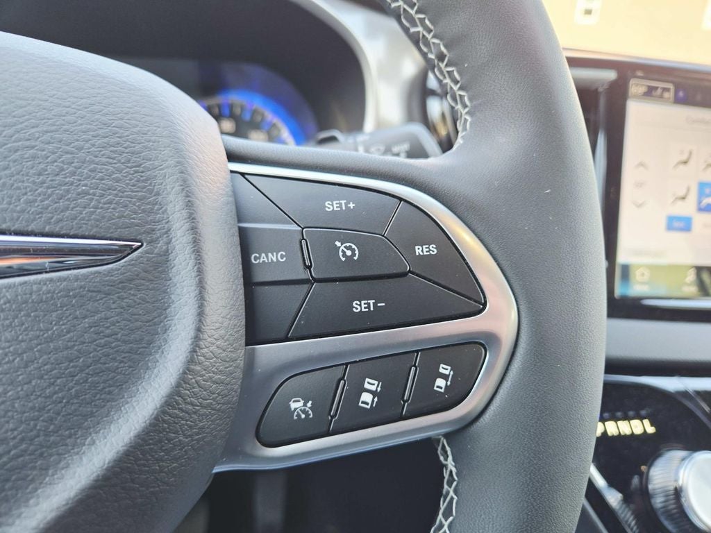 2026 Chrysler Voyager LX