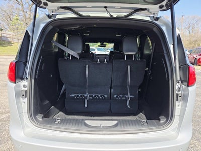 2026 Chrysler Voyager LX