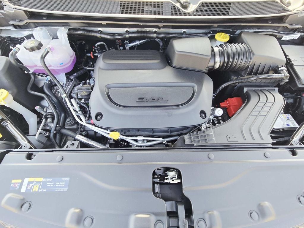 2026 Chrysler Voyager LX