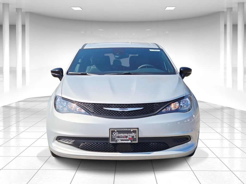 2026 Chrysler Voyager LX