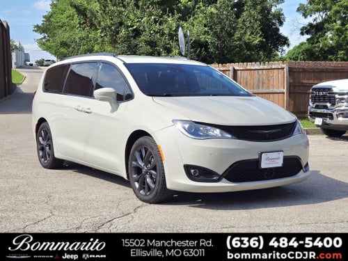 2019 Chrysler Pacifica Touring L Plus