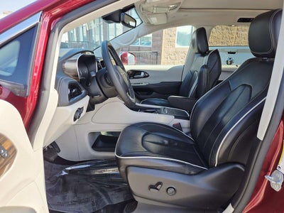 2022 Chrysler Pacifica Limited
