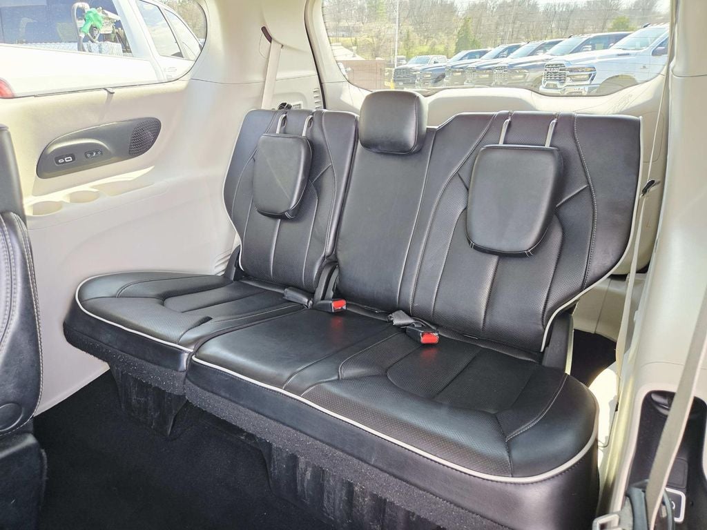 2022 Chrysler Pacifica Limited