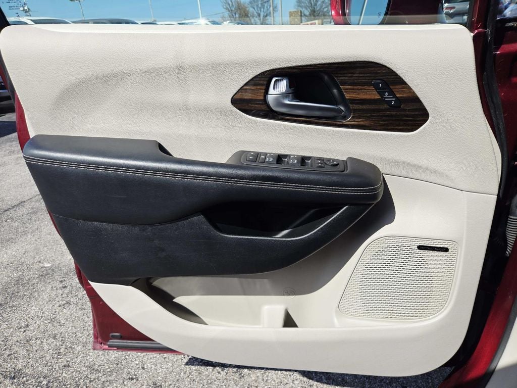 2022 Chrysler Pacifica Limited