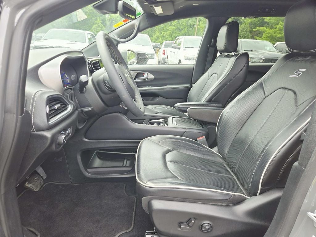 2022 Chrysler Pacifica Hybrid Limited