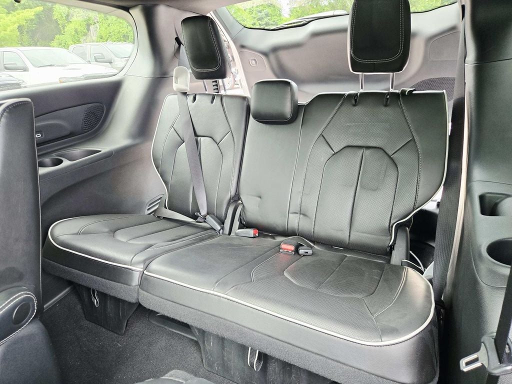 2022 Chrysler Pacifica Hybrid Limited