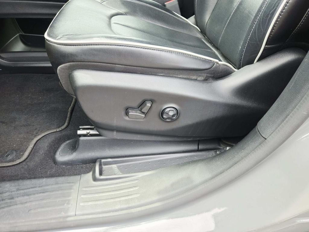 2022 Chrysler Pacifica Hybrid Limited
