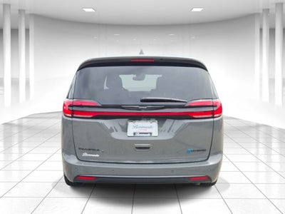 2022 Chrysler Pacifica Hybrid Limited