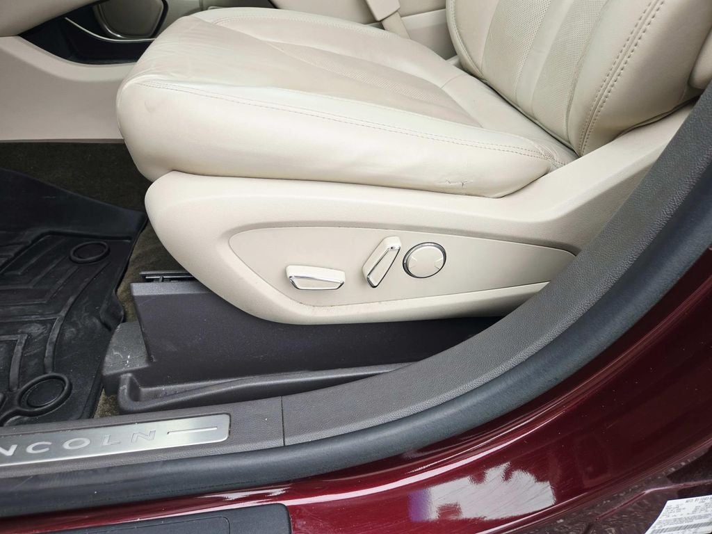 2017 Lincoln MKX Select