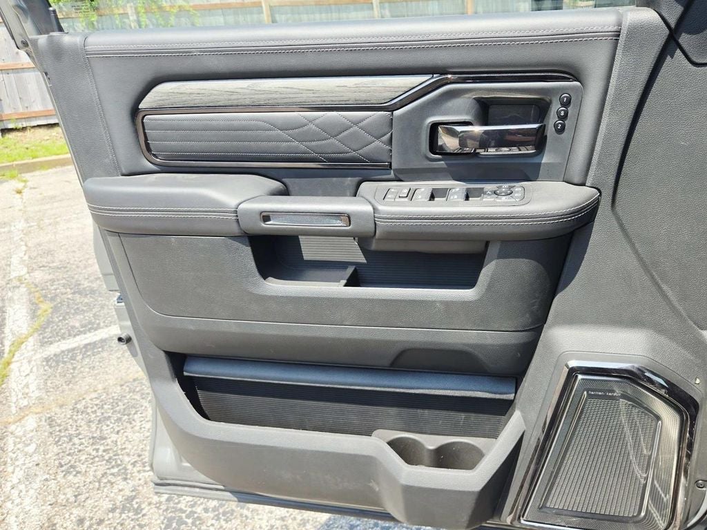 2026 RAM 3500 Limited