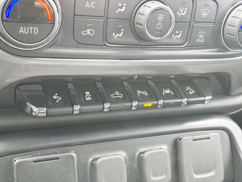 2018 Chevrolet Silverado 1500 LTZ 2LZ