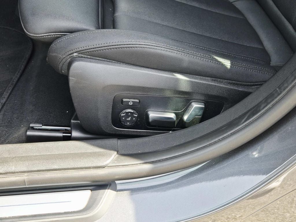 2020 BMW 3 Series 330i xDrive