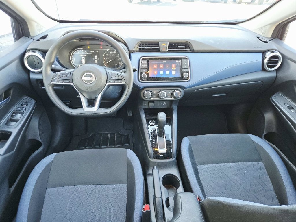 2025 Nissan Versa 1.6 SV SV