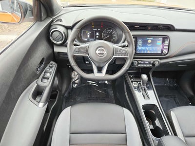 2023 Nissan Kicks SR