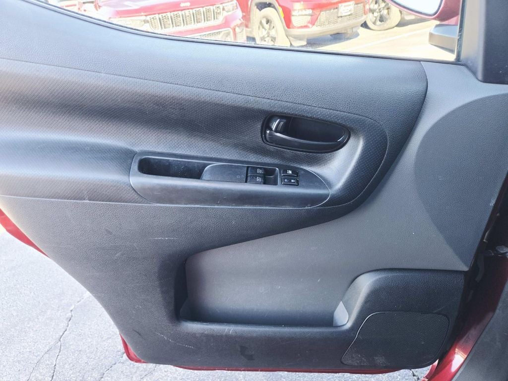 2020 Nissan NV200 SV