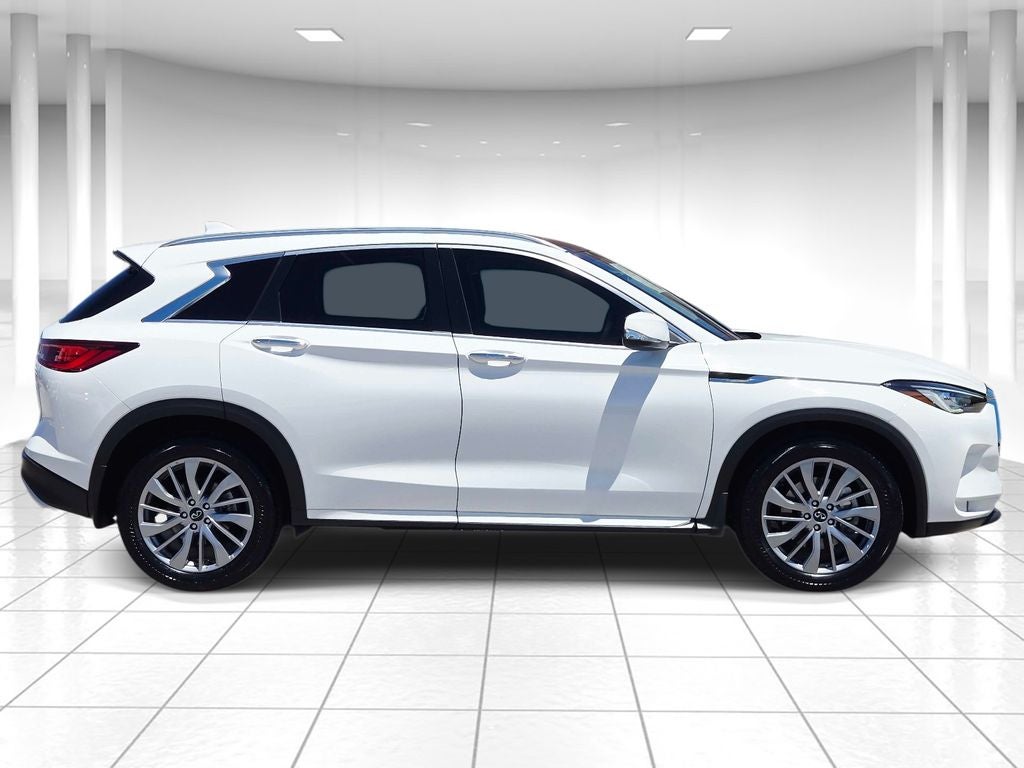 2024 INFINITI QX50 LUXE