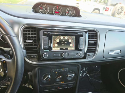 2013 Volkswagen Beetle 2.0 TSi