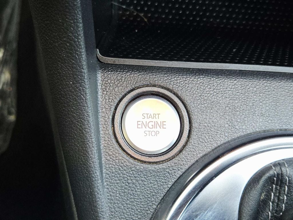 2013 Volkswagen Beetle 2.0 TSi