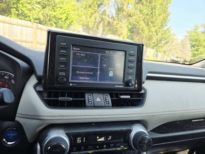 2022 Toyota RAV4 Hybrid XLE Premium