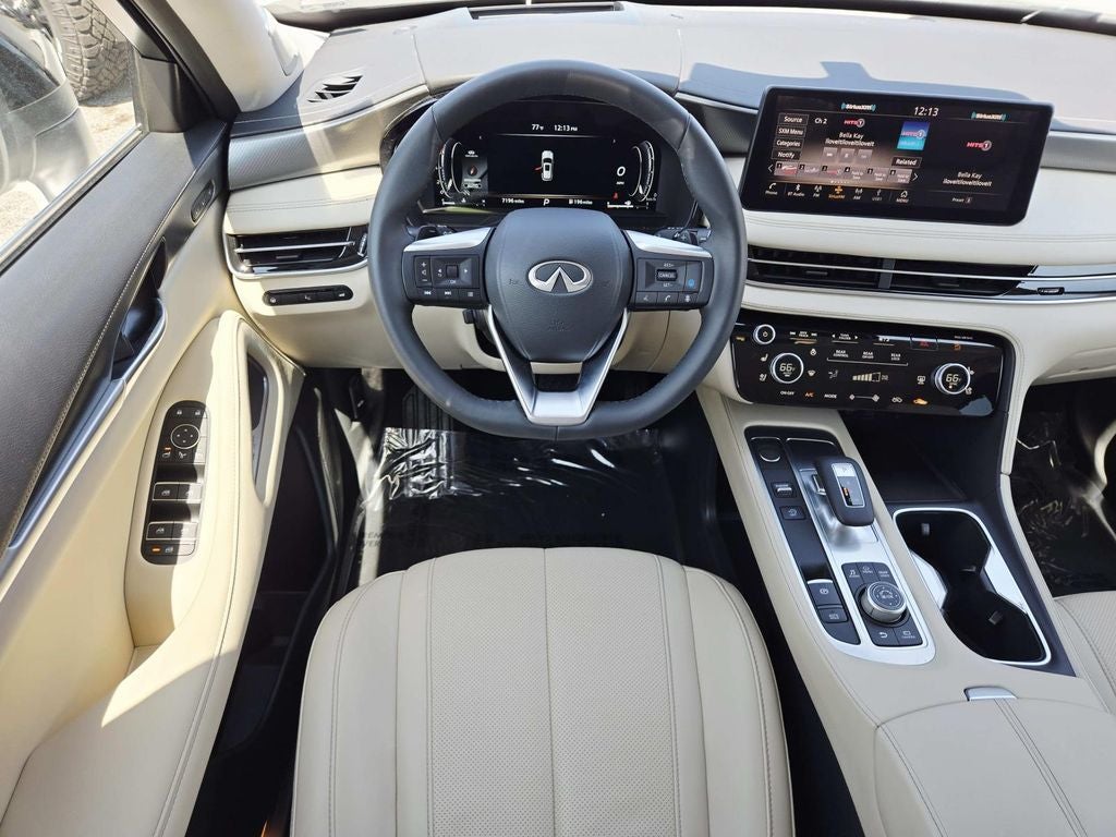 2025 INFINITI QX60 LUXE