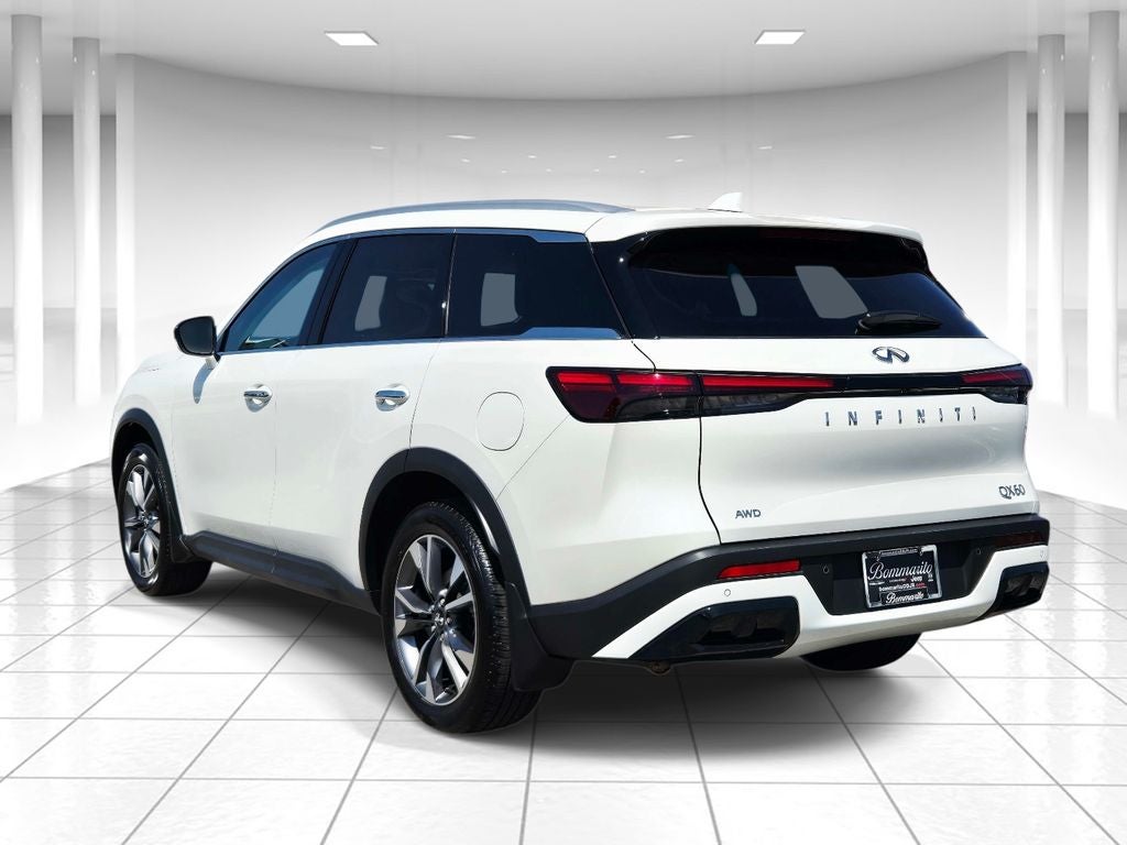 2025 INFINITI QX60 LUXE