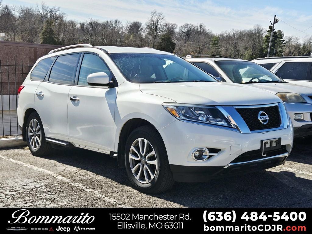 2015 Nissan Pathfinder SV
