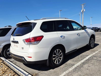 2015 Nissan Pathfinder SV