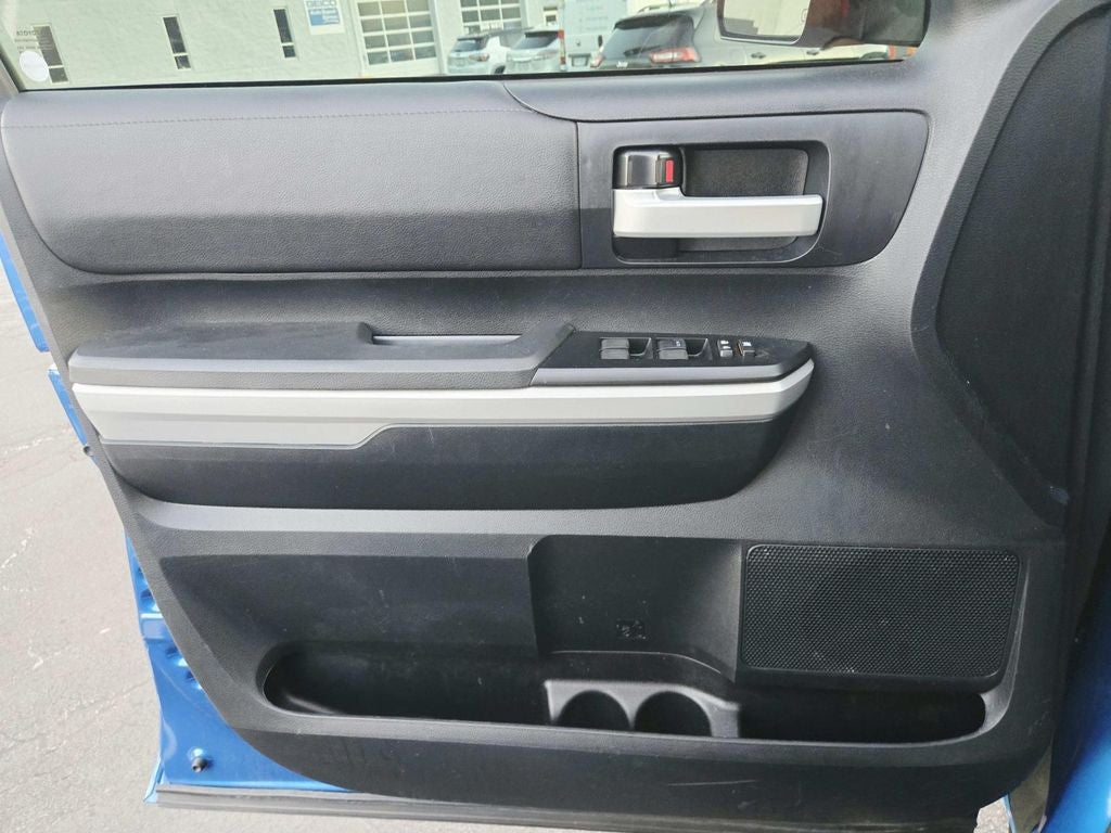 2018 Toyota Tundra SR5