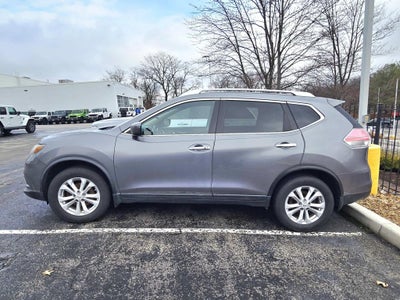 2016 Nissan Rogue SV