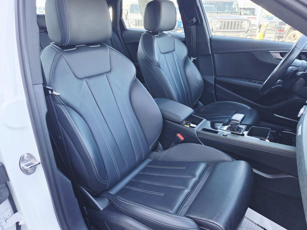 2023 Audi A4 45 S line Premium Plus quattro