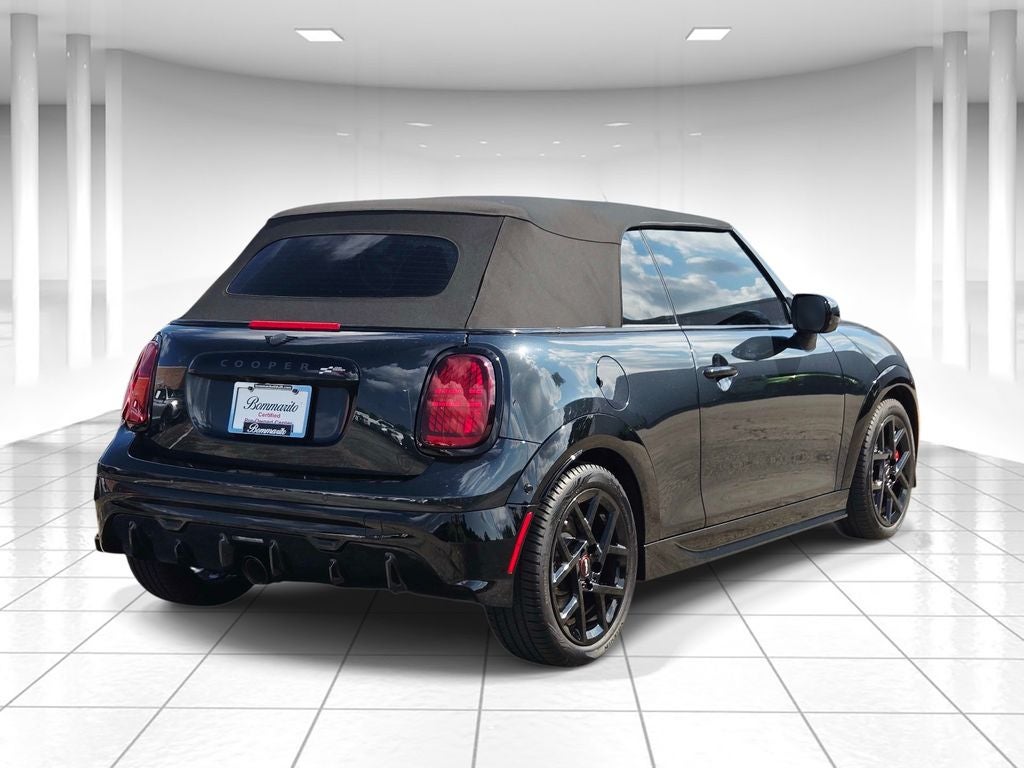 2025 MINI John Cooper Works Signature