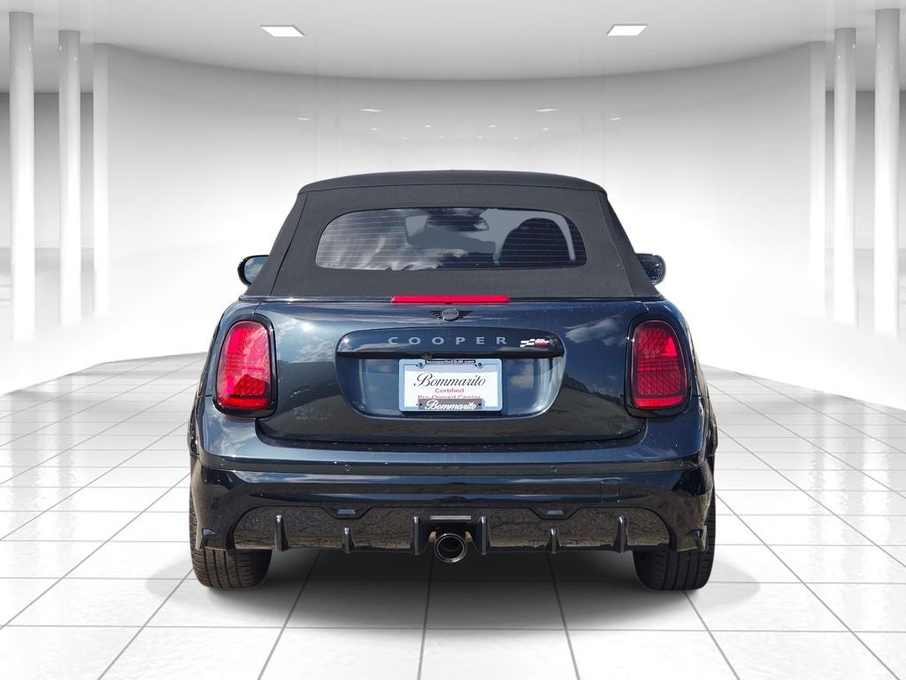 2025 MINI John Cooper Works Signature