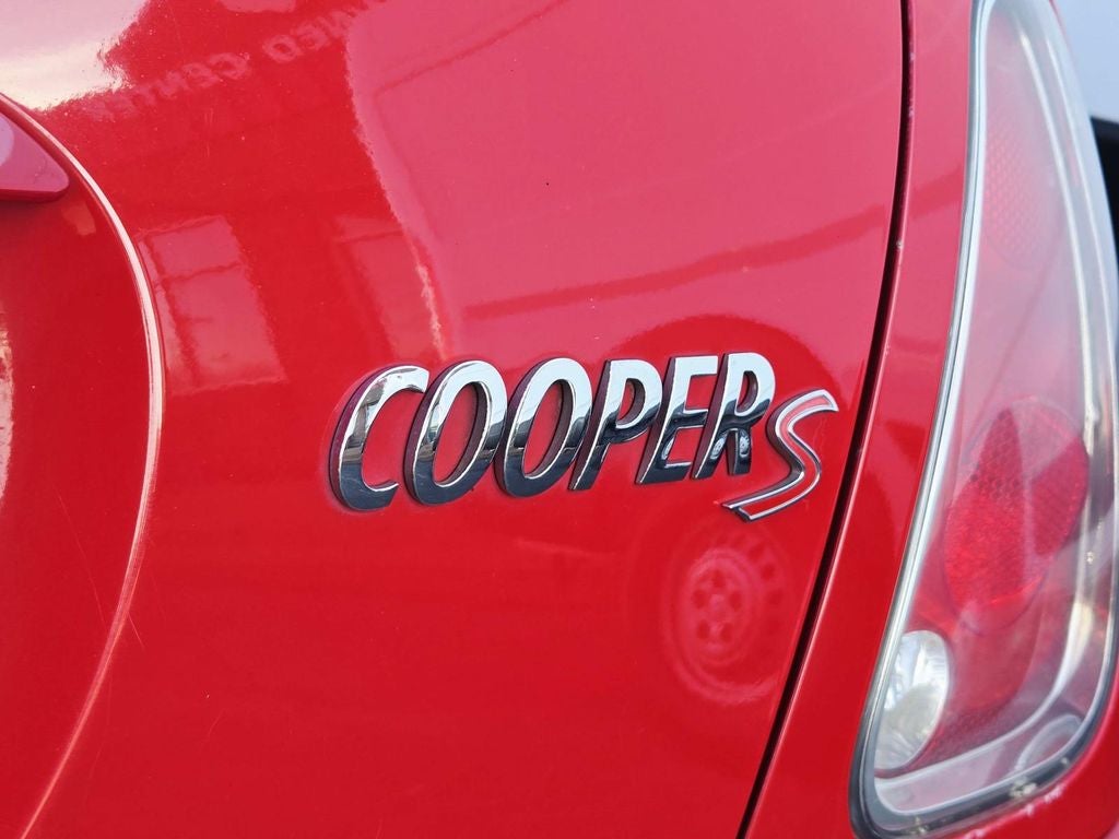 2006 MINI Cooper S Base